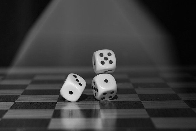 Sic bo table layout with three dice
