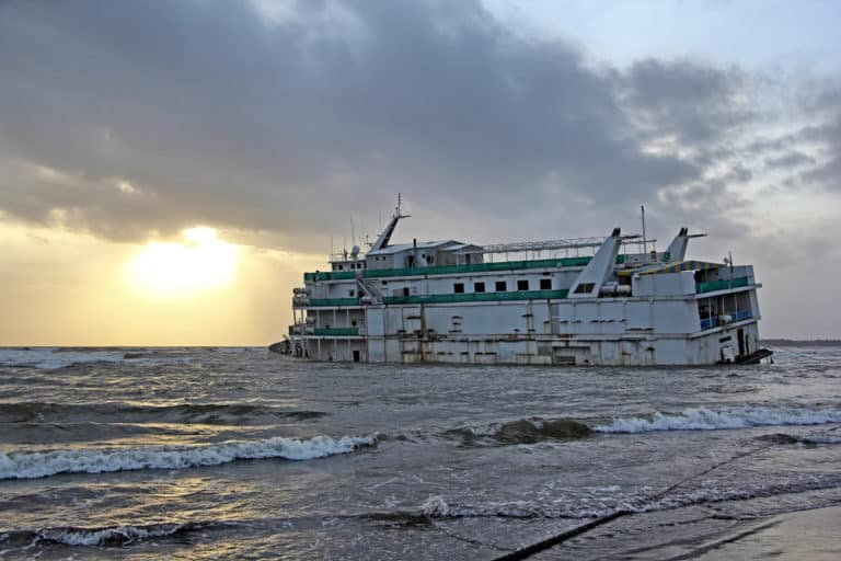 casino ship argentina image