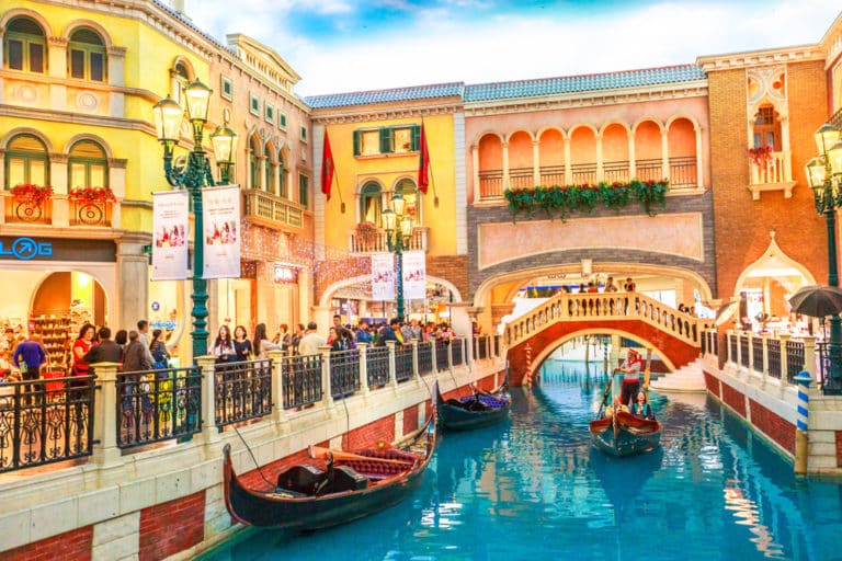themed casinos image