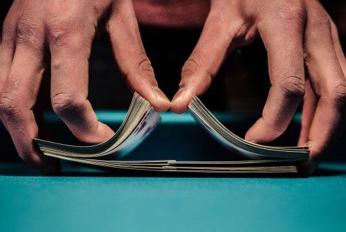 counting cards poker image