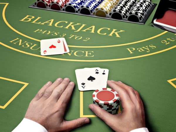 professional blackjack player image