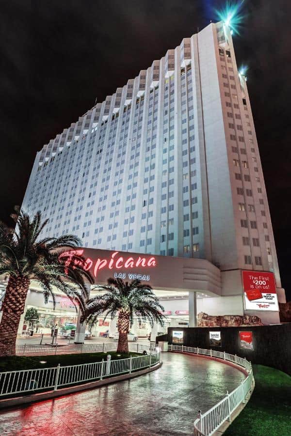las_vegas_casinos_on_the_strip image