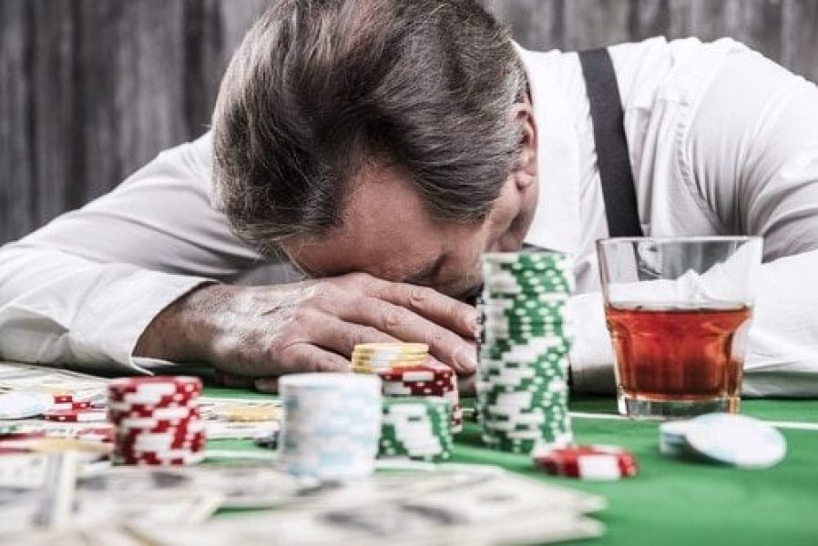 gambling_addiction image
