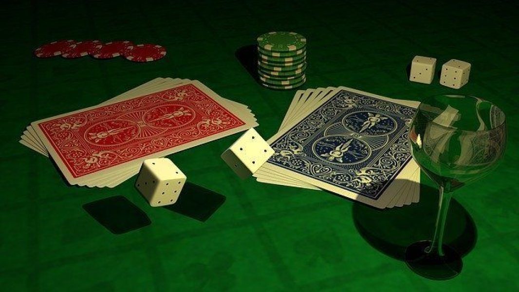 Beginners Game Guide to Playing Red Dog Poker